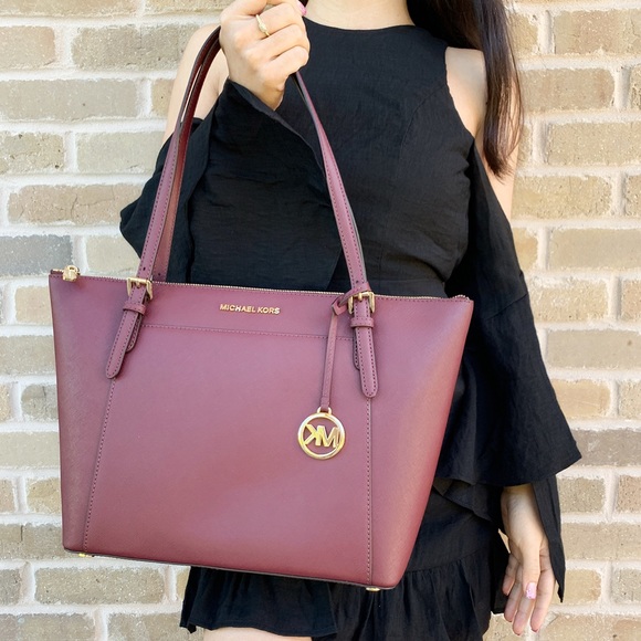 Gaby’sBags👜💕 Michael Kors Tote + wallet merlot - Picture 6 of 8